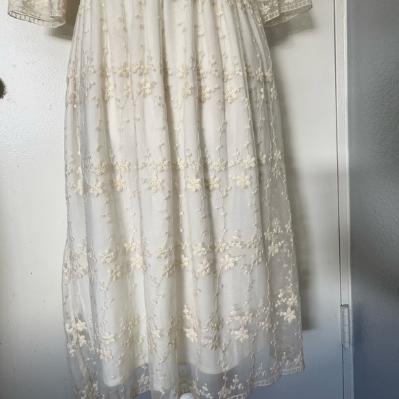 Womens Floral Embroidered Midi Ivory Dress - Picture 3 of 9